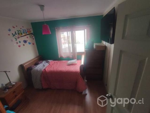 Arriendo habitación a mujer