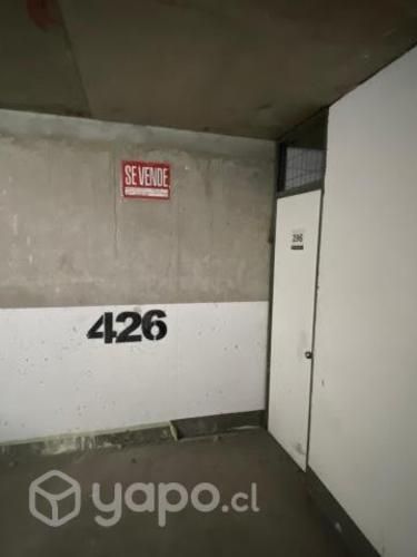 Vendo Estacionamiento + Bodega