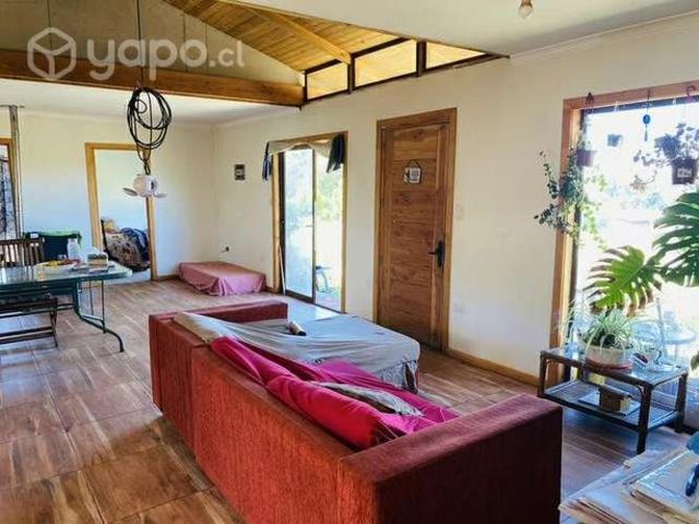 Vende parcela 1 ha, 2 casas, lautaro
