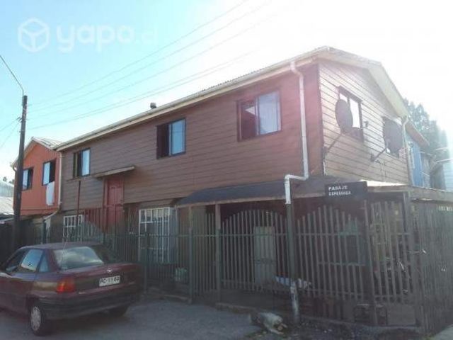 Vendo casa dividida en 4 departamentos