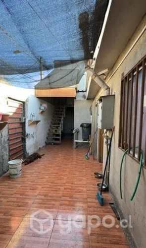Casa amplia en alto hospicio, frente a sodimac