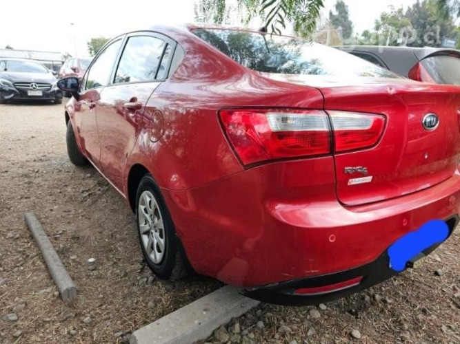 Se vende Kia Río 4 2012