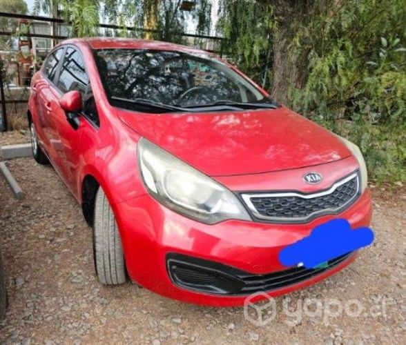 Se vende Kia Río 4 2012