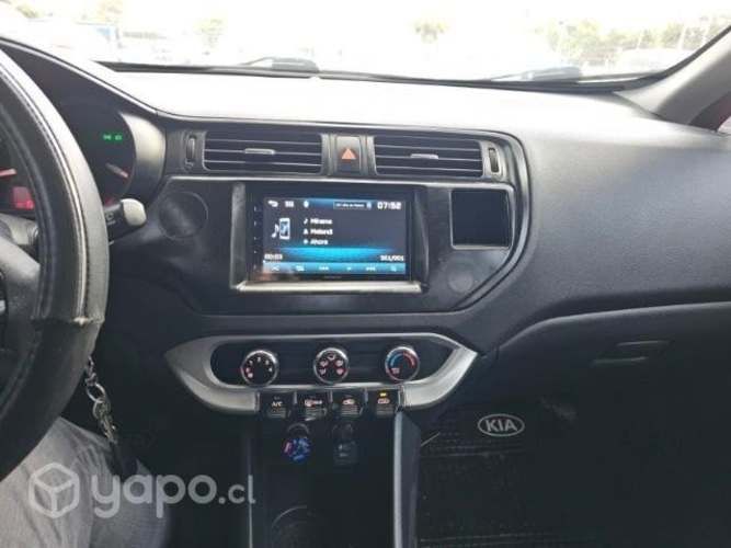 Se vende Kia Río 4 2012