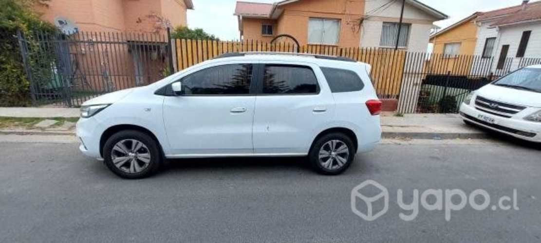 Auto Familiar CHEVROLET Spin 2020