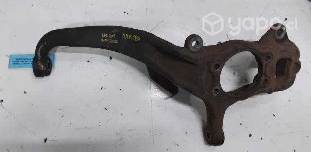 Muñón Delantero Izquierdo (NNH187) Nissan NP300 2