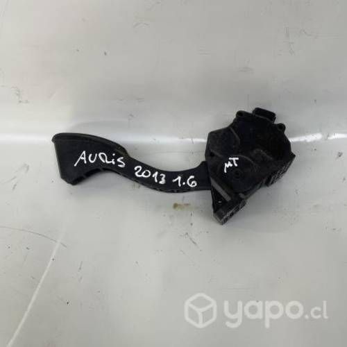 Pedal acelerador Toyota Auris 1.6 Mt 2013