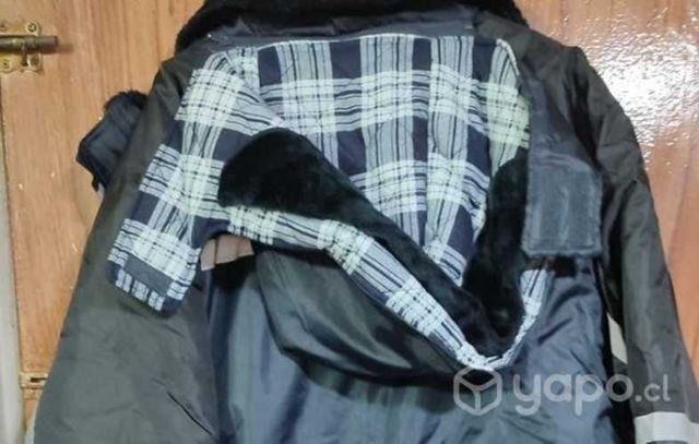 Buzo térmico e impermeable