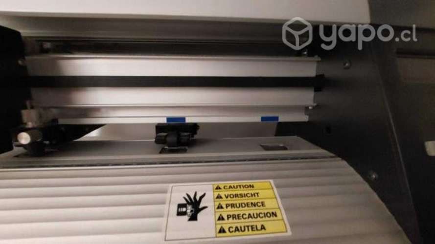 Ploter de corte, plancha y maquina de chapas