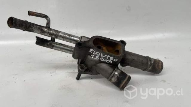 Caja de termostato Hyundai Elantra 1.8 2004
