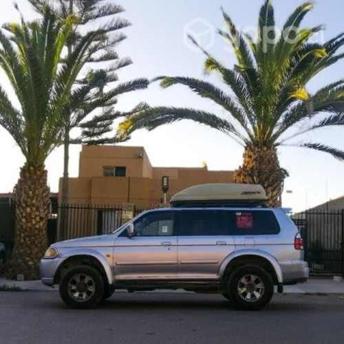 Mitsubishi Montero sport