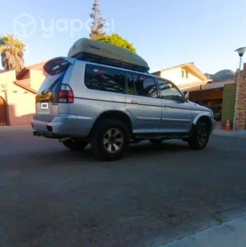 Mitsubishi Montero sport