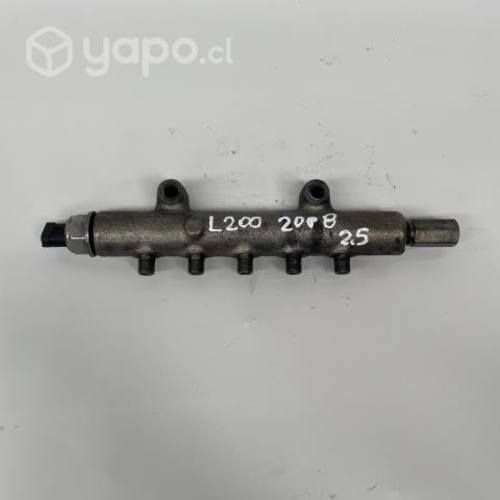 Riel de inyeccion MItsubishi L