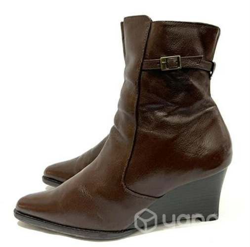 Botín 100% Cuero Marca Carrano N*38 Café