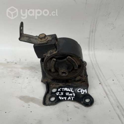 Soporte motor Nissan Xtrail 2.5 AT 4x4 2007