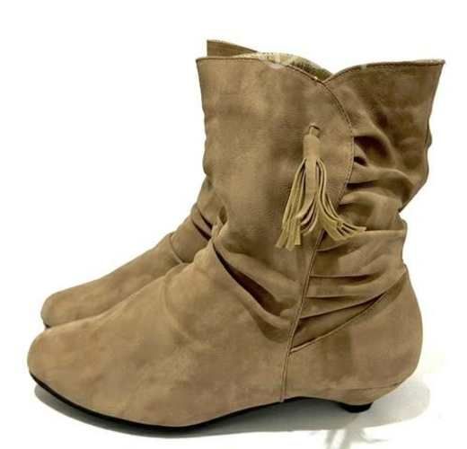 Botín 100% Sintético Marca Dom N*39 Café Claro