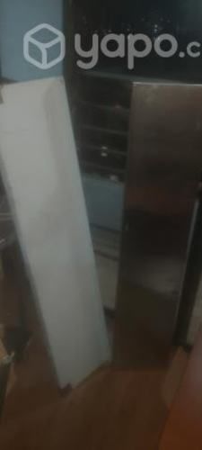 2 Repisas Acero Inoxidable de 150cm de largo USADA