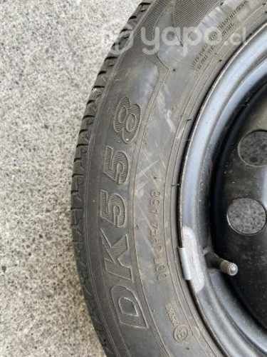 Vendo llanta y neumático 175/65R14