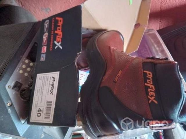 Botín de seguridad Proflex T/40