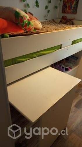 Cama funcional con escritorio