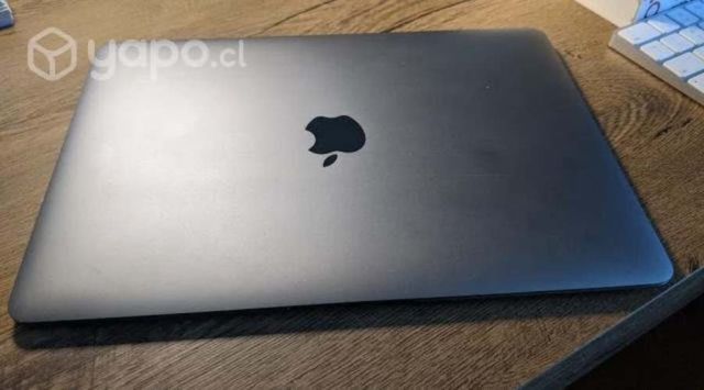 Macbook 12 (2017) I5, 8gb RAM, 256gb SSD