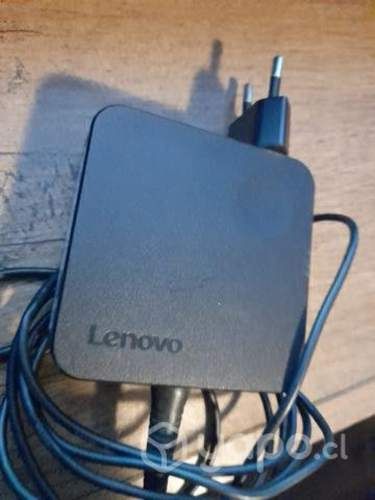 Notebook lenovo como nuevo