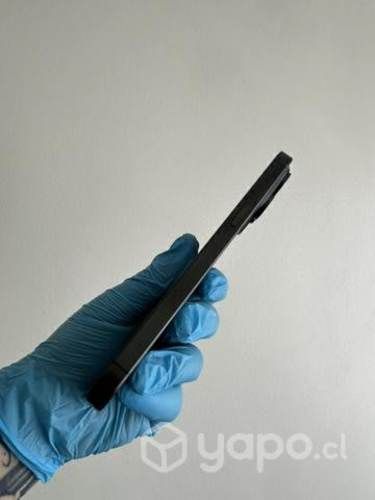 IPhone 15 Pro Max con bandeja fisica seminuevo