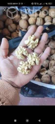 Nueces peladas 5000 el kilo