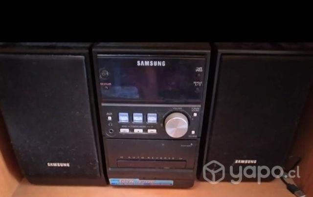 Minicomponente Samsung impecable