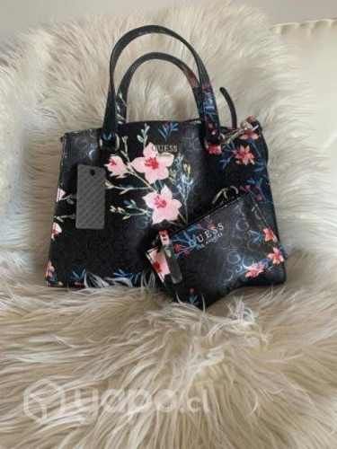 Carteras y Bolsos Originales GUESS, traídos de USA