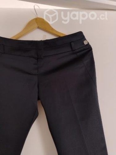 Pantalón negro nuevo