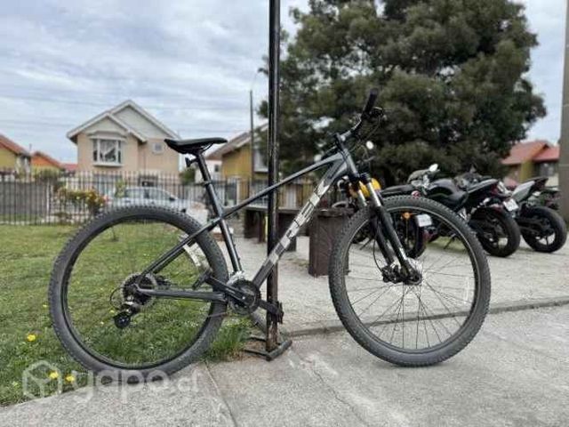 Bicicleta Trek Marlin 5 Aro 29 XL