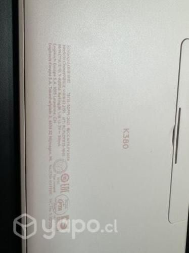 Teclado Logitech K380 rosado