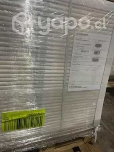 Papel autoadhesivo opaco y brillante en resmas
