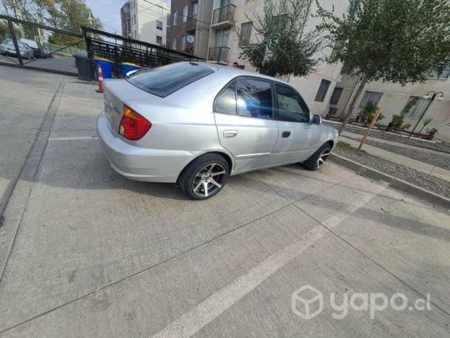 Hundai accent prime full equipo