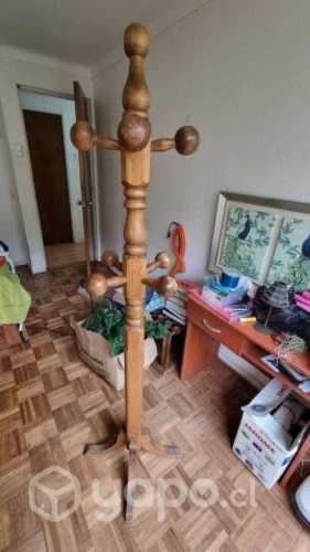 Perchero vertical madera