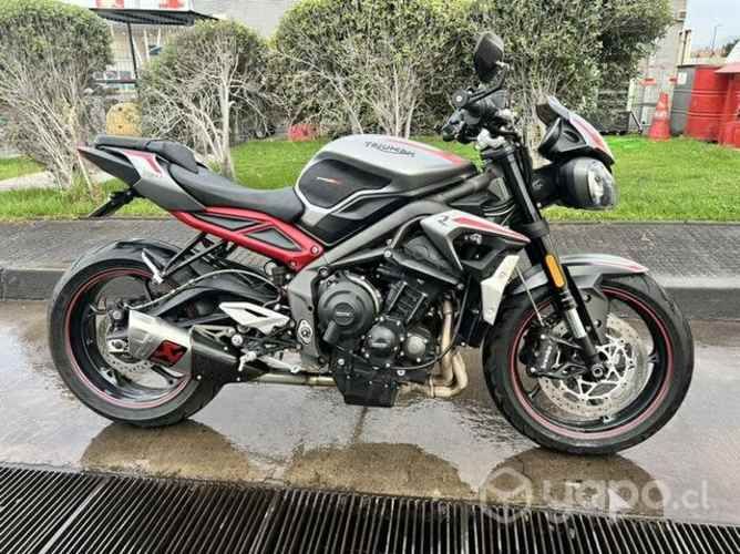 Triumph triple R 765 2021