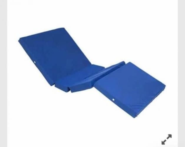 Cama Clinica + Colchón Anti Escaras + Cinturón