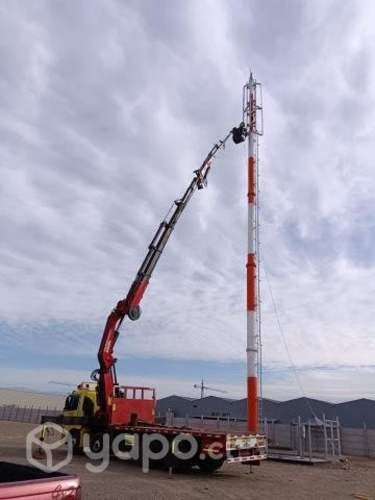 Camion pluma con capacho alza hombres 36 mts
