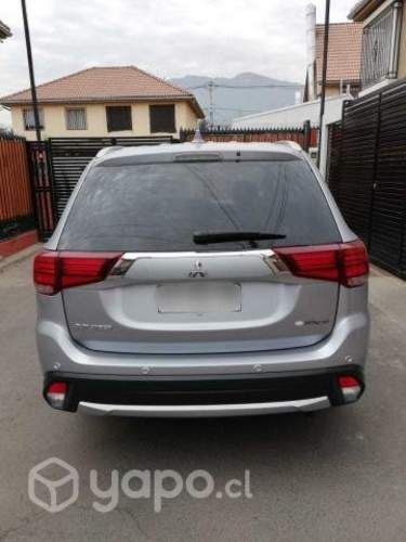 Mitsubishi outlander 2018