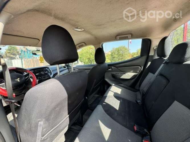 Vendo camioneta Mitsubishi L200 4*4 Katana