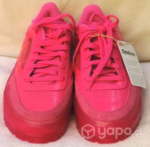 Zapatillas Reebok Cardi B Fucsia