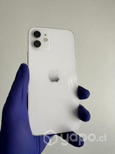 IPhone 12 Blanco usado en buen estado