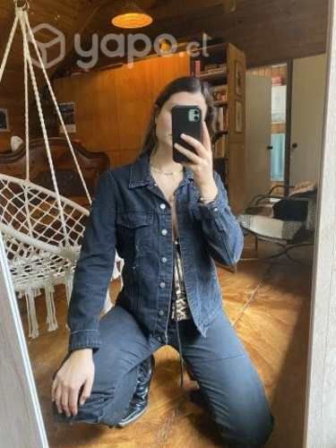 Chaqueta jeans negra