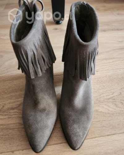 Botines 1x15.000/ 2x 20.000