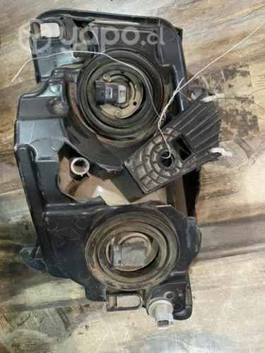 Óptico derecho Jeep compas año 2015