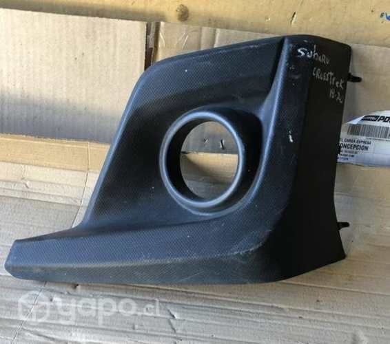 Tapa neblinero subaru crosstrek