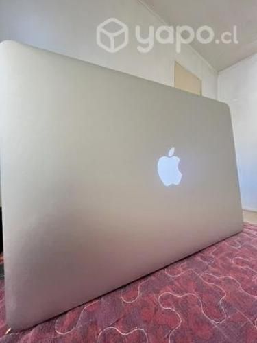 MacBook Air 13"