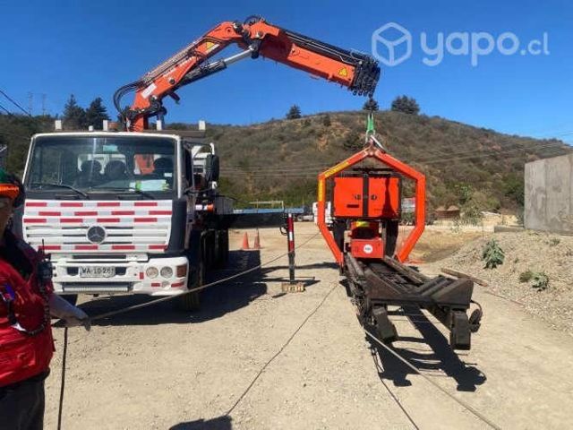 Arriendo de camión pluma