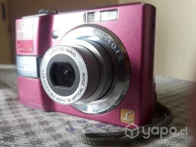 Panasonic LUMIX DMC-LS80
